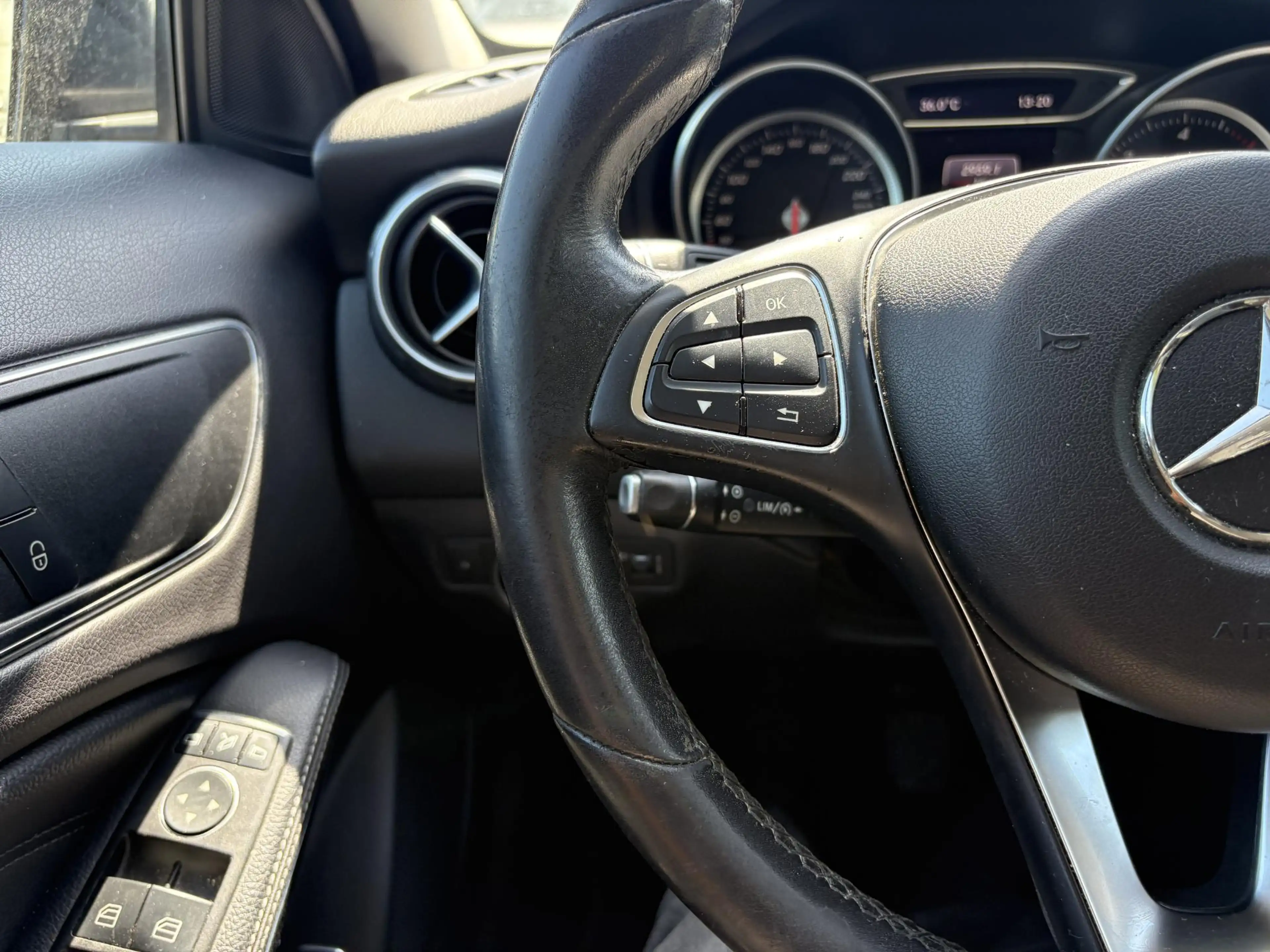 Mercedes-Benz GLA 180 d Ambition | €5950 NETTO! | Automaat | Stoelverwar — photo 10