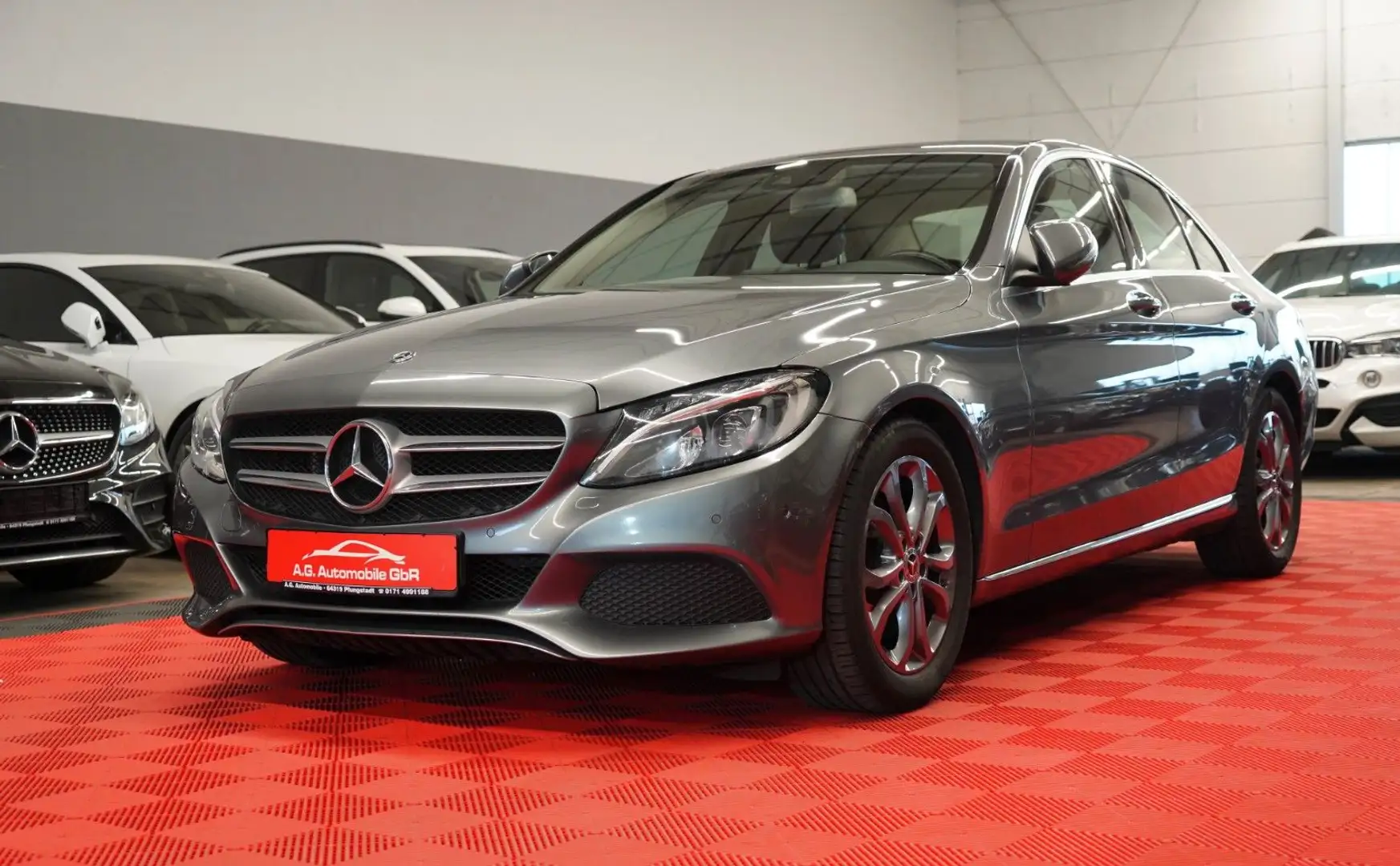 Mercedes-Benz C 180 CGI 7G Lim. Avantgarde *LED*Navi*Tempomat* Gris - 1