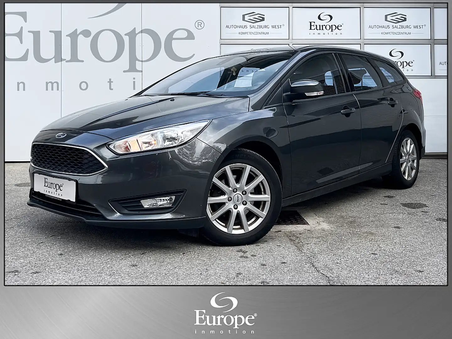 Ford Focus Traveller 1,5 TDCi Trend Grau - 2