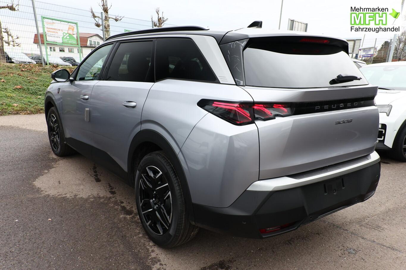 Peugeot 5008 GT Hybrid Pano KomfortP AHK eHK Nav ACC BT 100 ... — photo 3