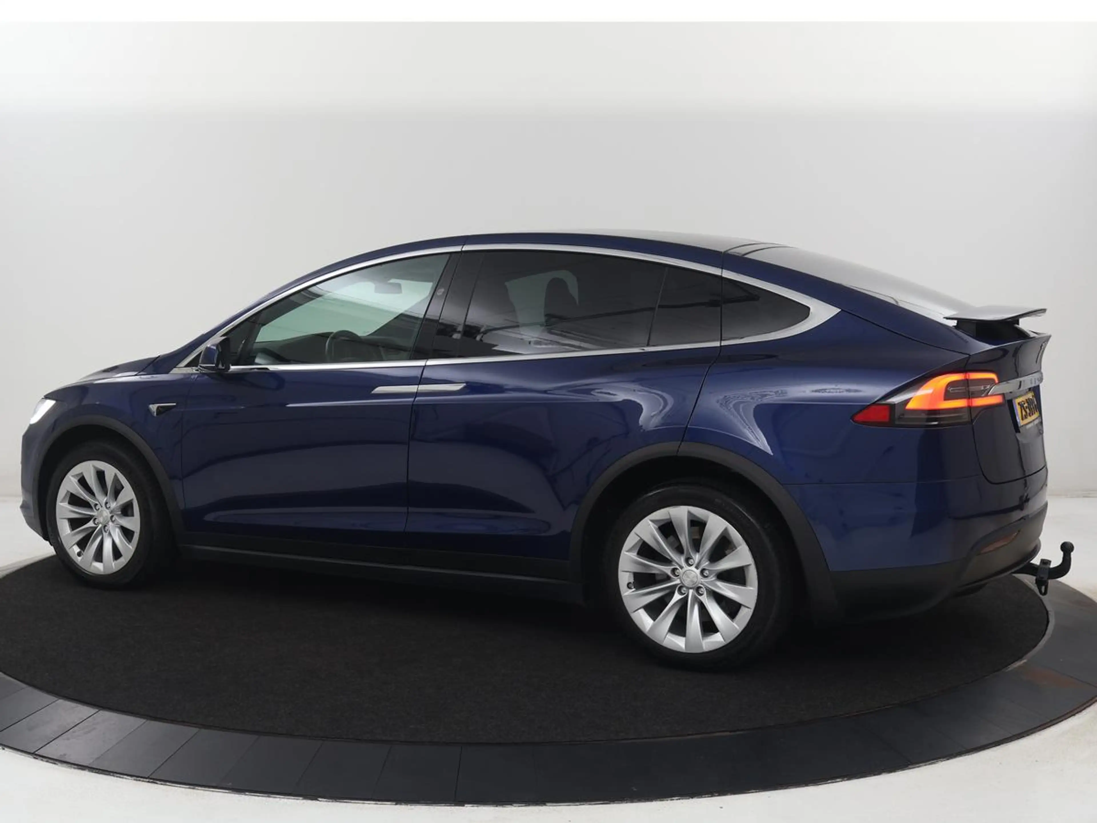 Tesla Model X Long Range | SOH 100% | Panoramadak | Trekhaak | 3 — photo 2