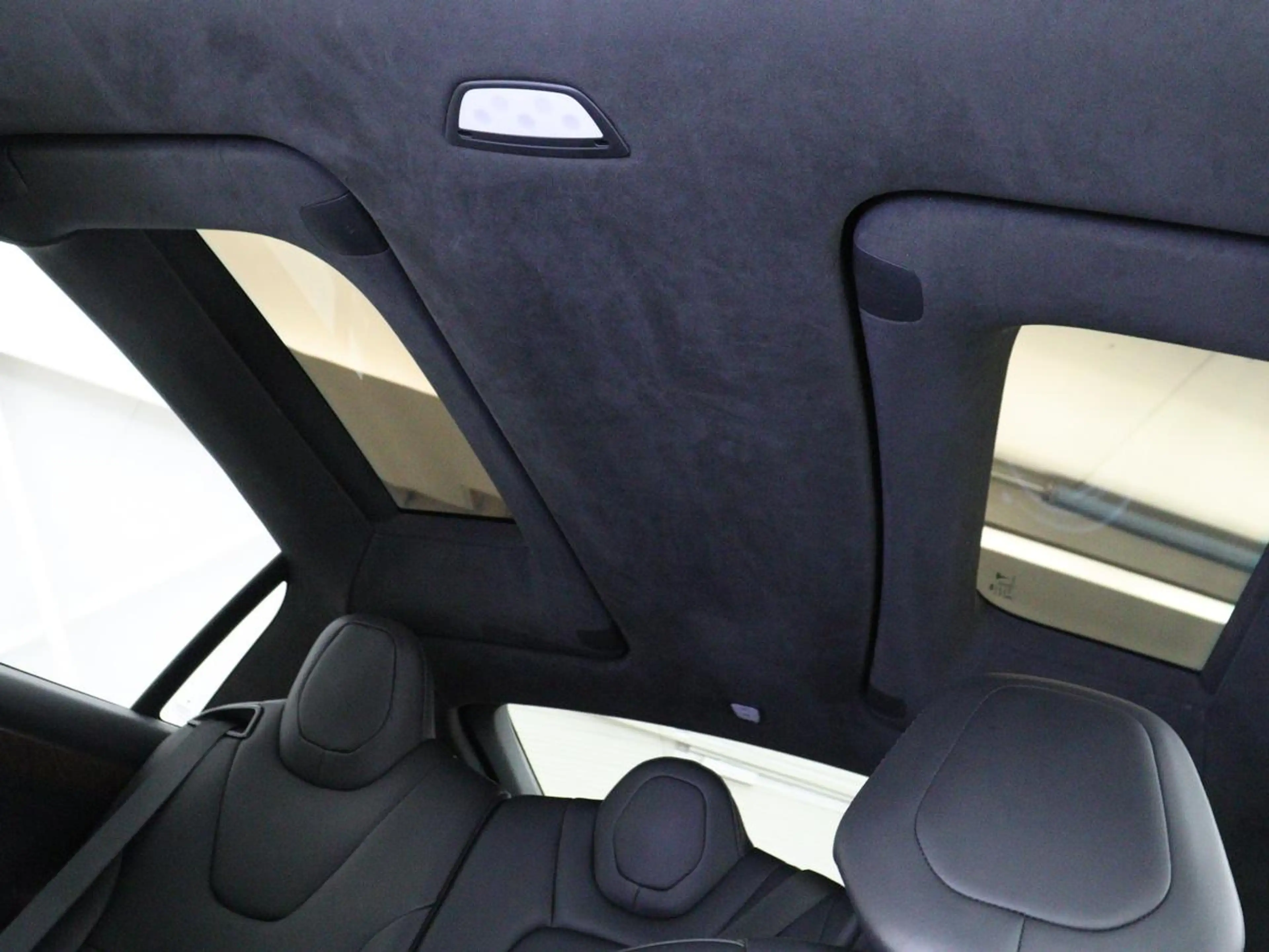 Tesla Model X Long Range | SOH 100% | Panoramadak | Trekhaak | 3 — photo 22