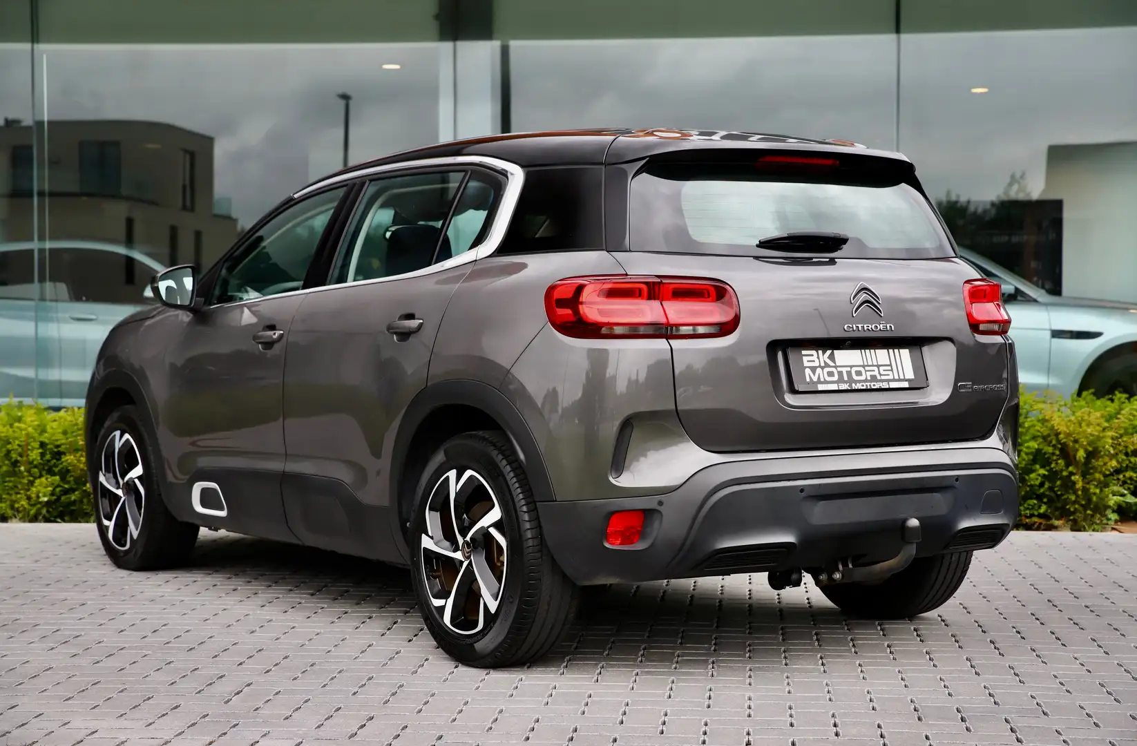 Citroen C5 Aircross 1.2 PureTech /AUTOMAAT/CAMERA/CARPLAY/GPS/TREKHAAK Gri - 2