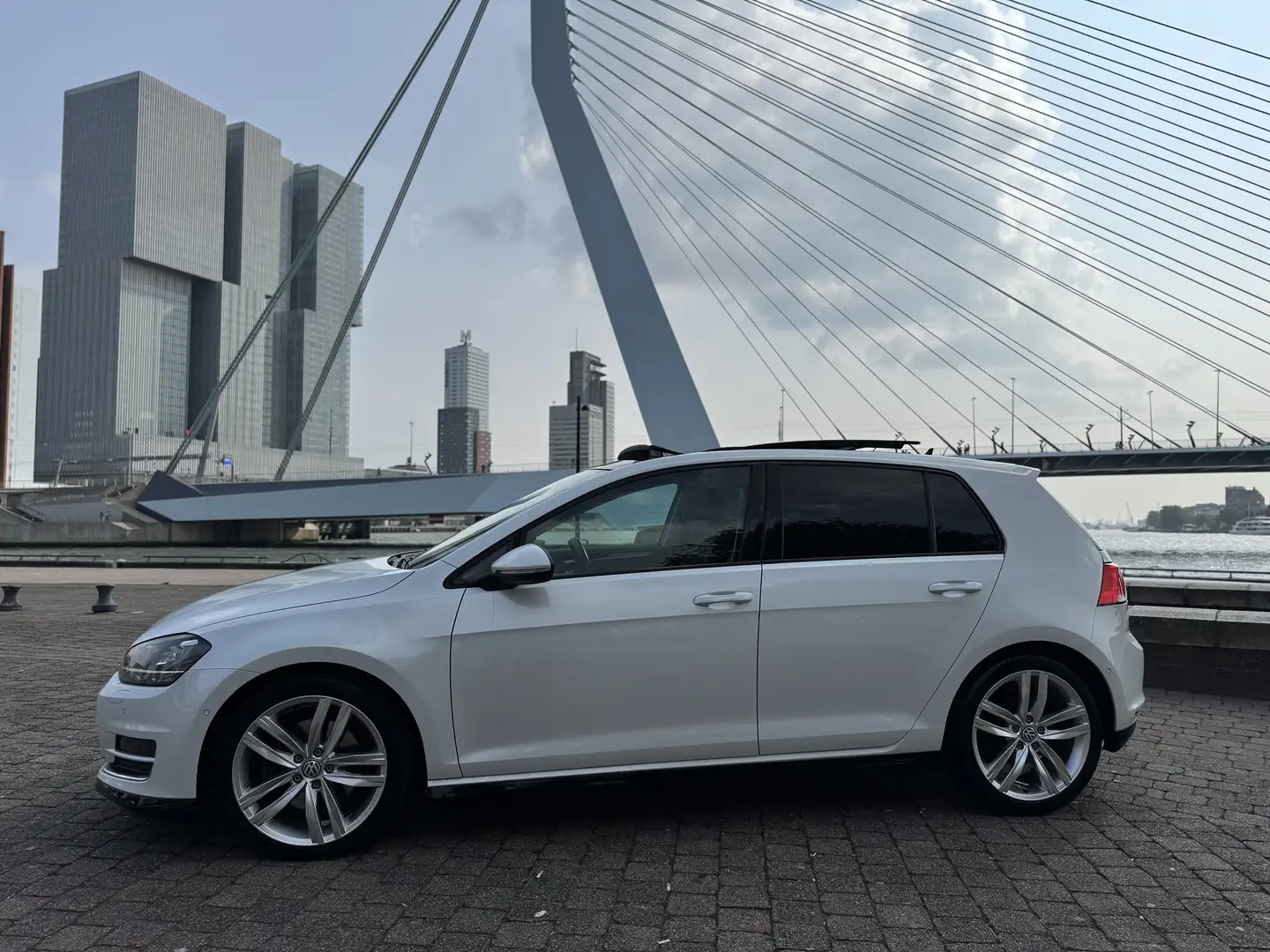 Volkswagen Golf 1.4 TSI BMT DSG “Highline” Wit - 2