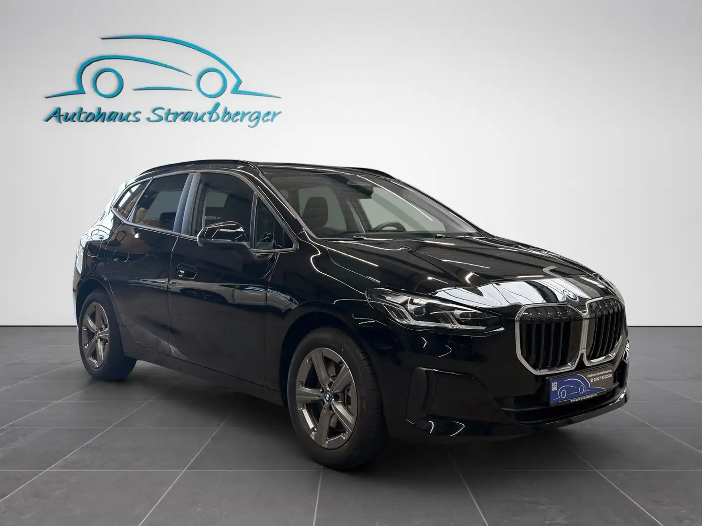 BMW Sonstige 230e Active Tourer xDrive SHZ AHK 360° WLAN HuD Schwarz - 2