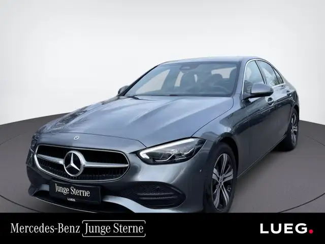 Mercedes-Benz C 180 AVANTGARDE+RÜCKFKAM+LENKRHZ+AMBIENTE+LED