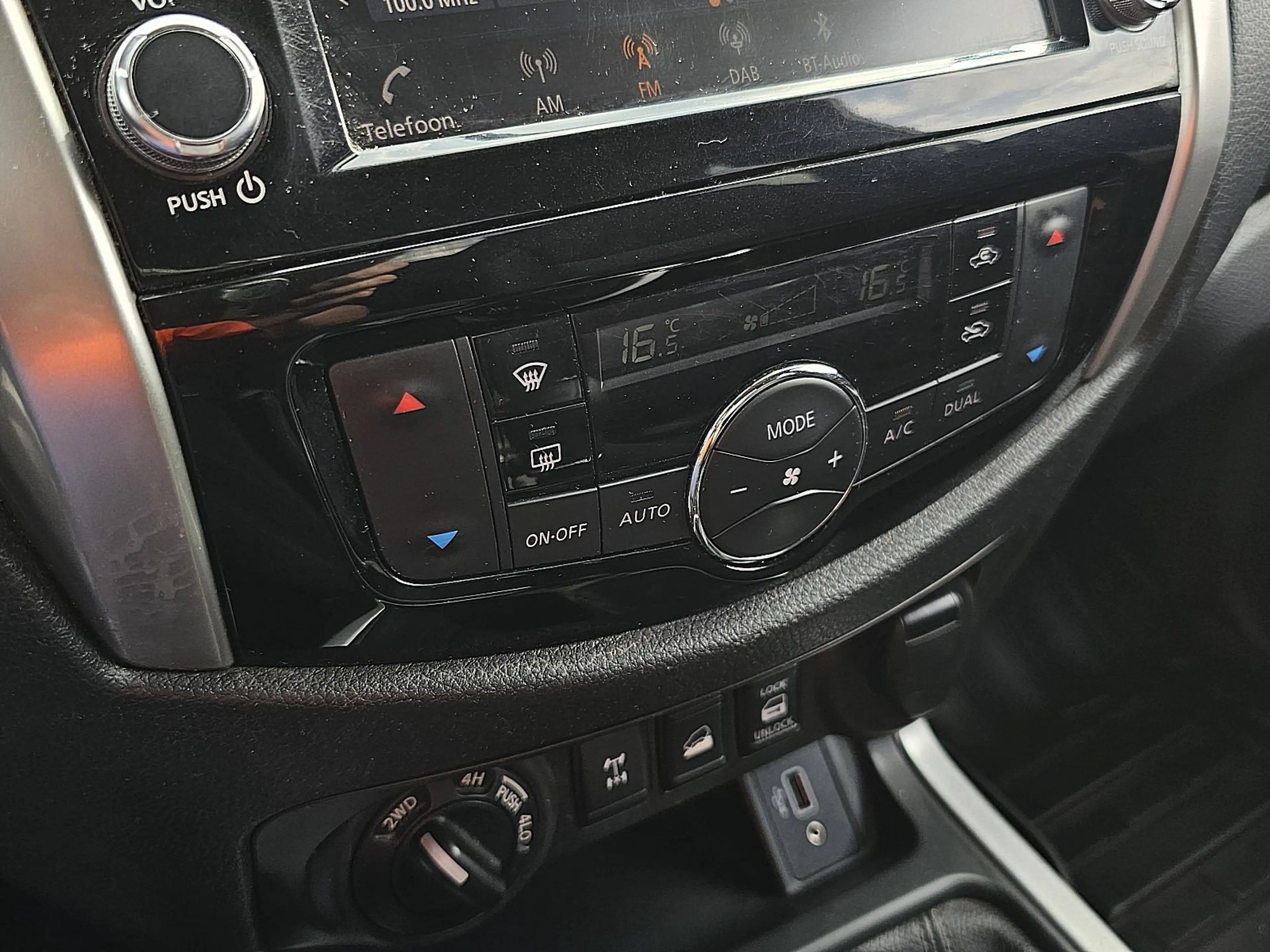Nissan Navara 2.3 4WD 4x4 160Pk NAP — photo 10