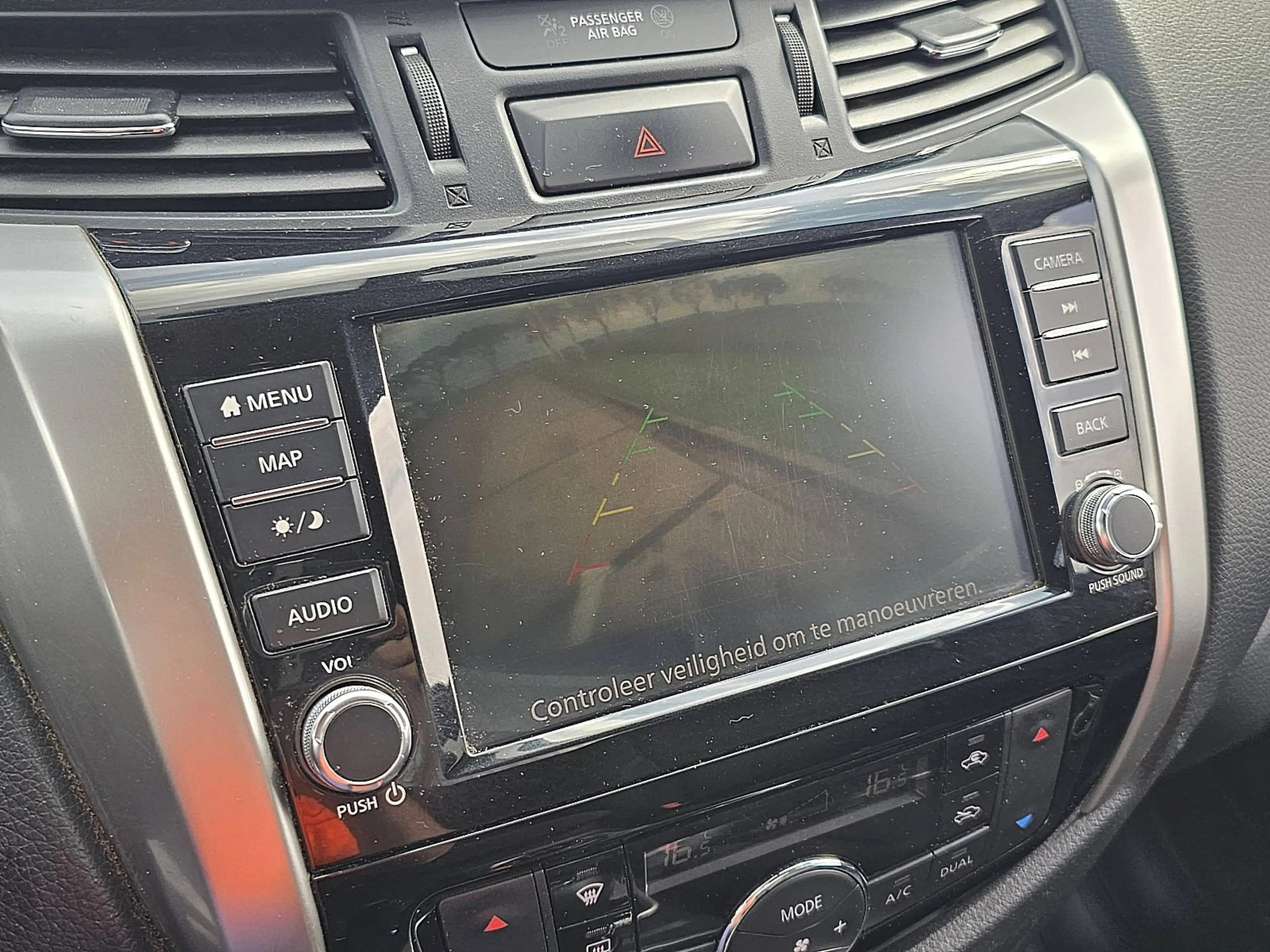 Nissan Navara 2.3 4WD 4x4 160Pk NAP — photo 14