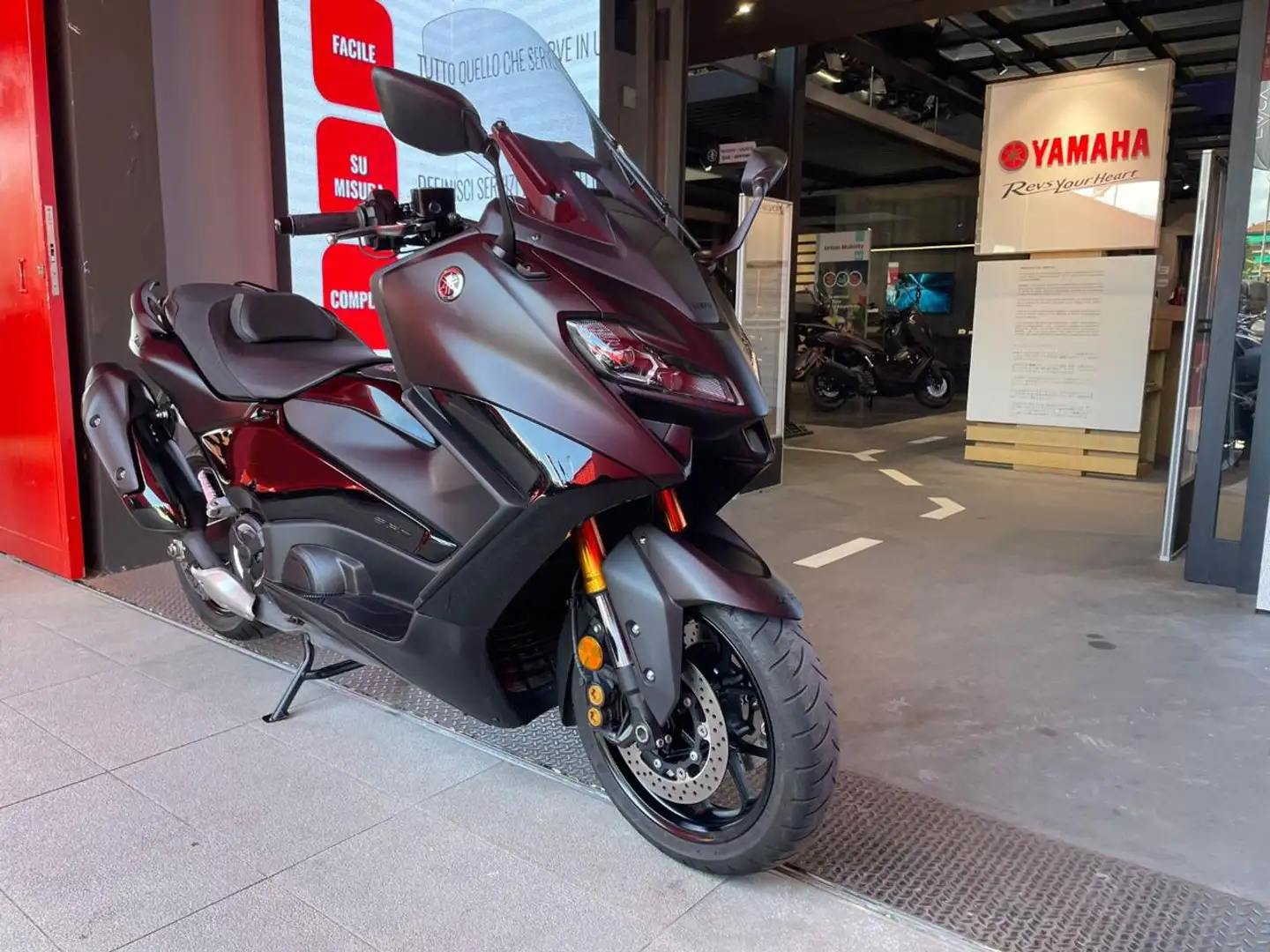 Yamaha TMAX 560 Tech Max - 2