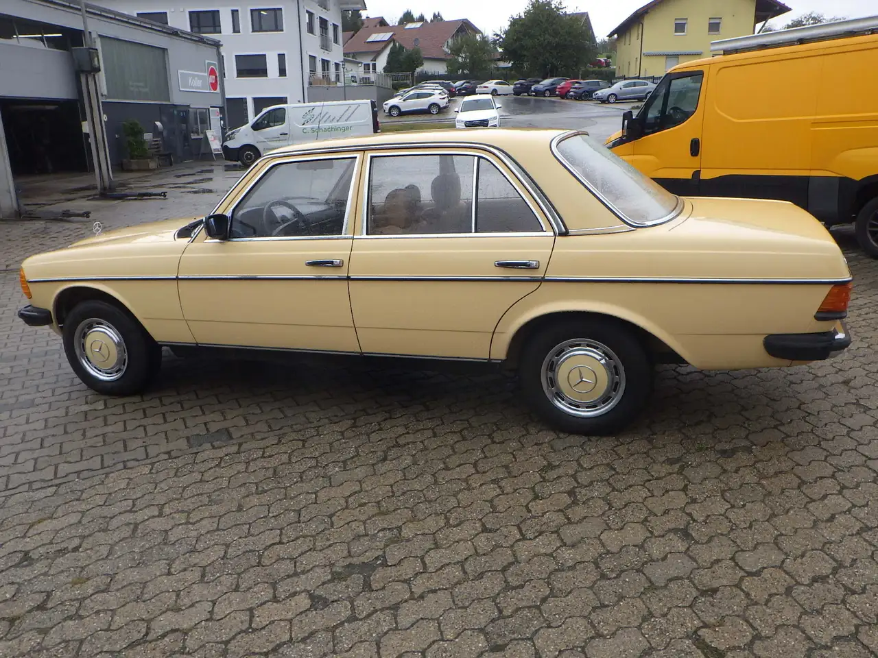 Mercedes-Benz 240 D Oldtimer Servo, foto 5