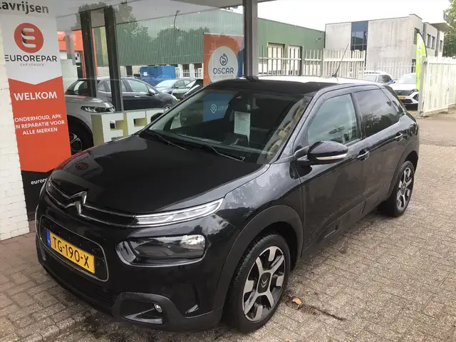 Citroen C4 Cactus e-THP 110pk SHINE