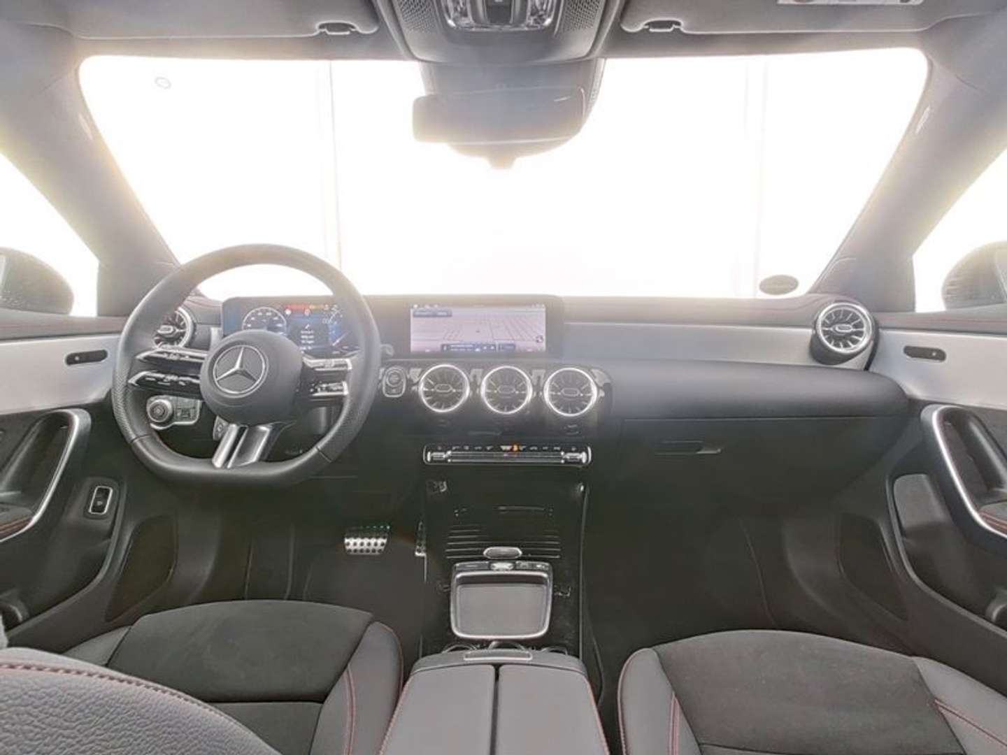 Mercedes CLA 200 Night Edition -  - Joinsteer - #4