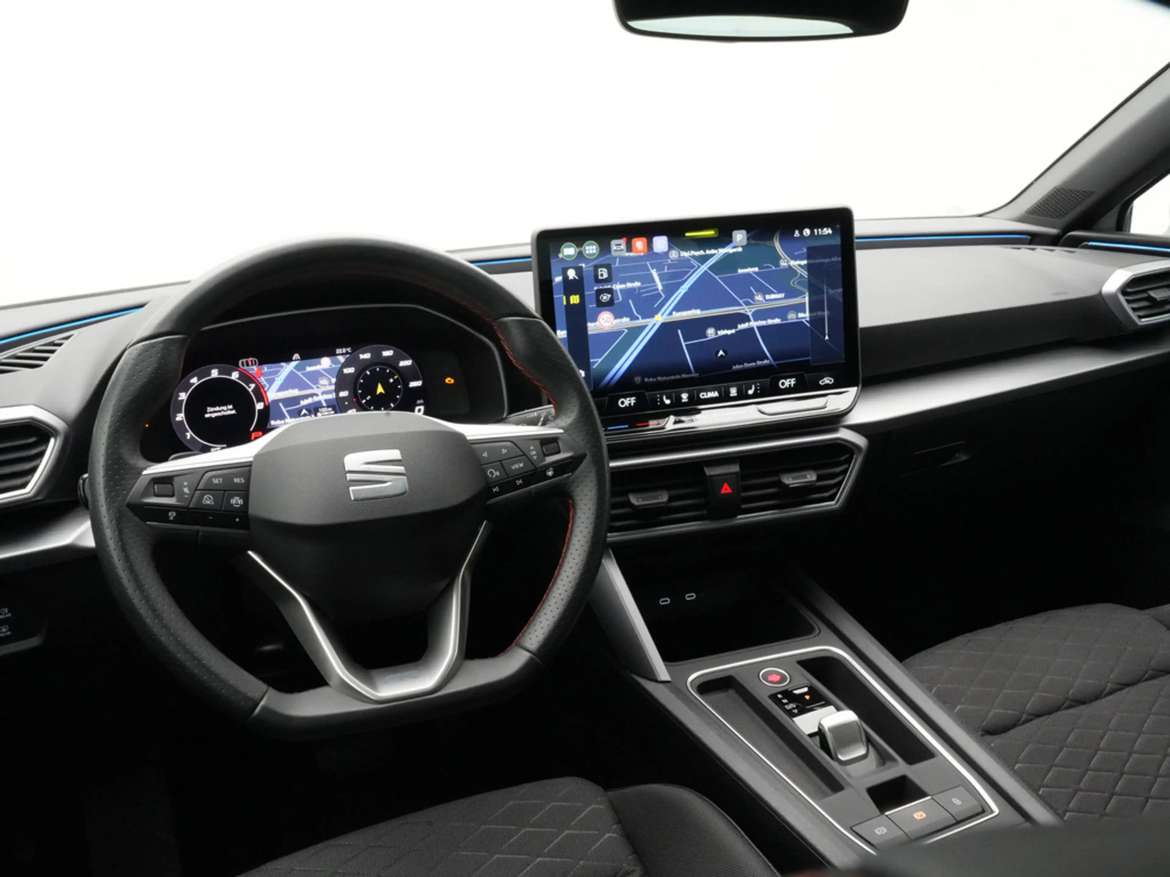 SEAT Leon ST FR DSG ACC NAVI SHZ KAM LED KEYLESS — photo 4