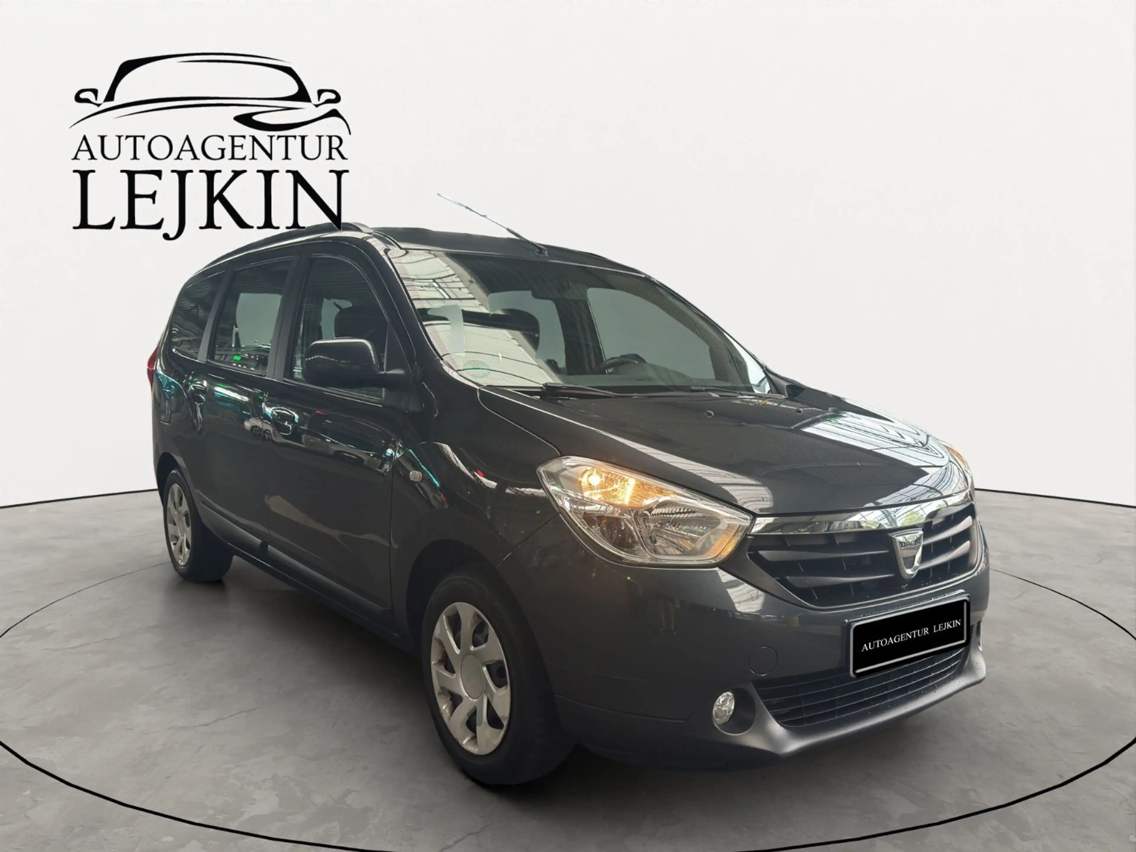 Dacia Lodgy Laureate 1.2*1. HAND*KLIMA*TEMPOMAT*PDC* — photo 6