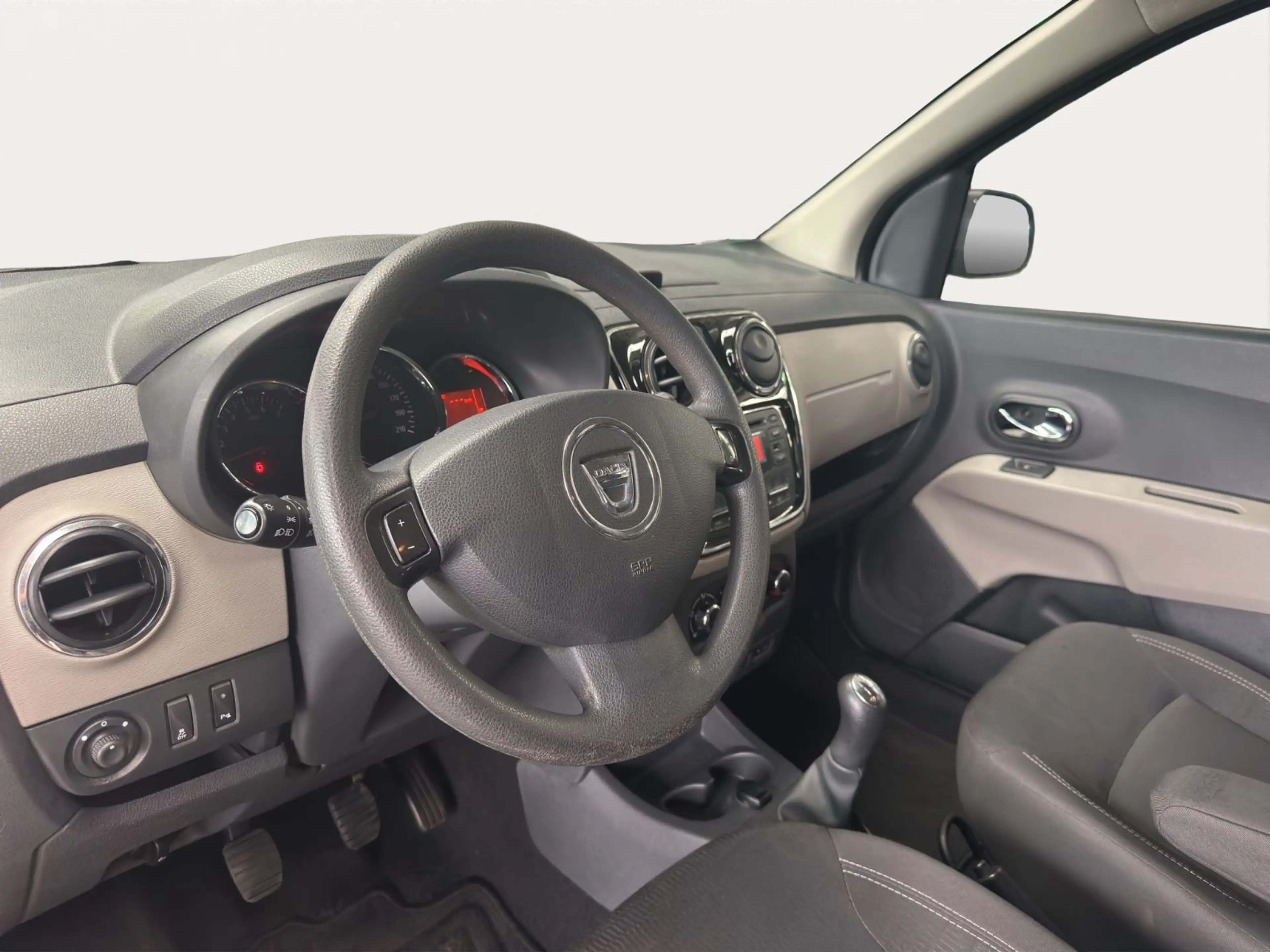 Dacia Lodgy Laureate 1.2*1. HAND*KLIMA*TEMPOMAT*PDC* — photo 9