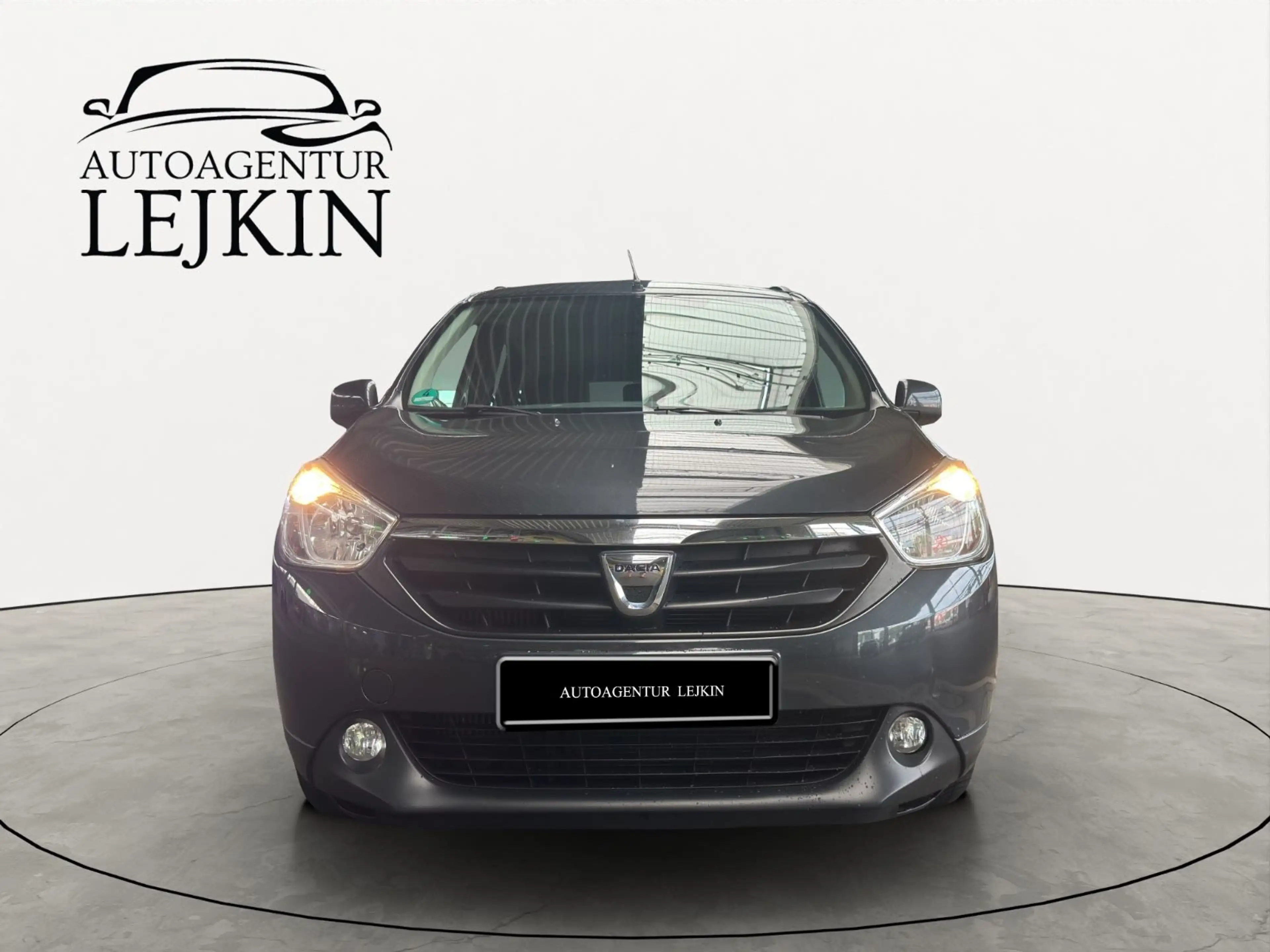 Dacia Lodgy Laureate 1.2*1. HAND*KLIMA*TEMPOMAT*PDC* — photo 7