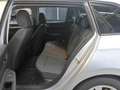 Volkswagen Golf VIII Variant 2.0 TDI Life Kam/LED/AHK/Navi Plateado - thumbnail 6