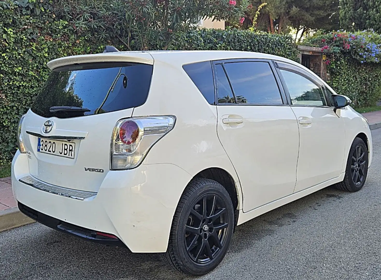 Toyota Verso 115D Advance 5pl. Weiß - 2