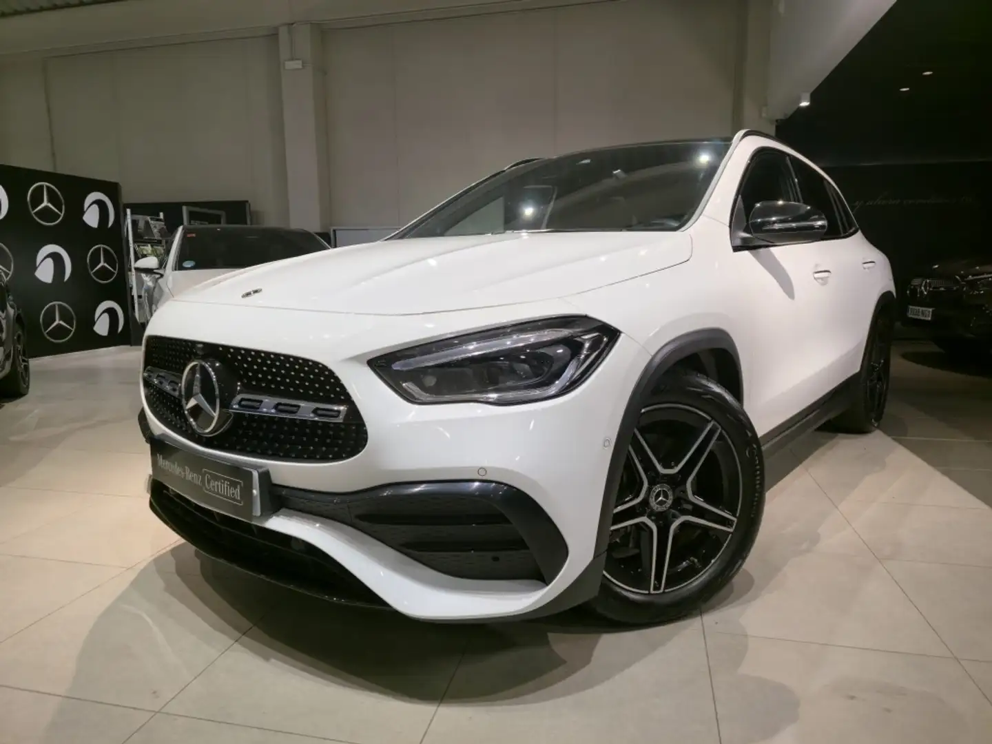 Mercedes-Benz GLA 200 200d 8G-DCT Blanco - 1