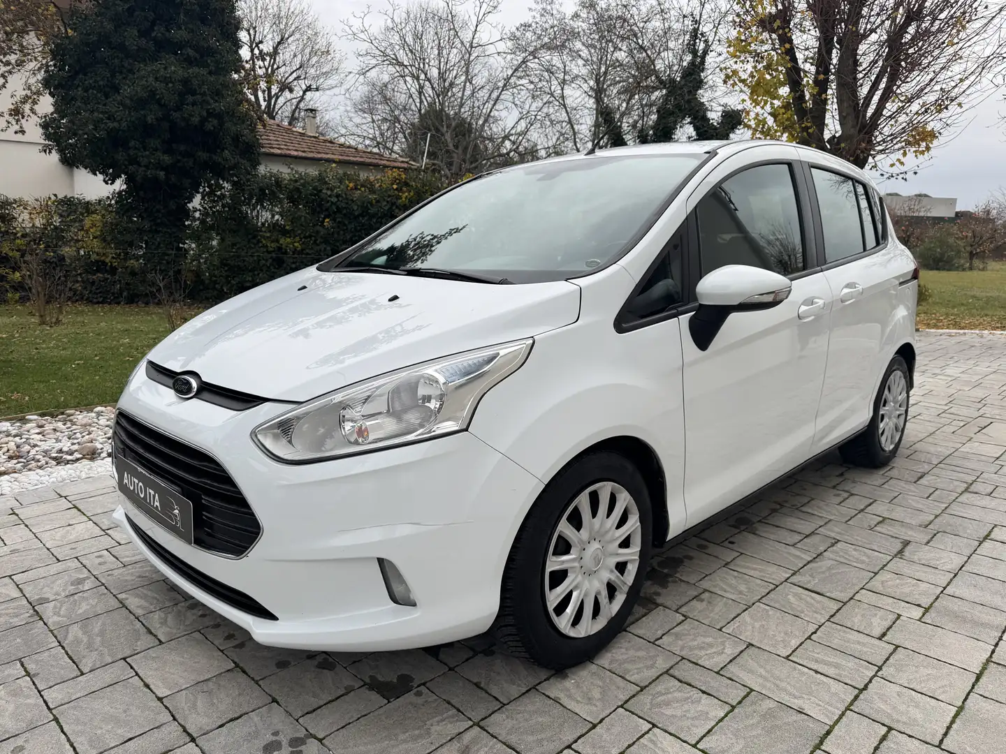 Ford B-Max B-Max 1.5 tdci 75cv OK NEOPATENTATI Blanc - 2