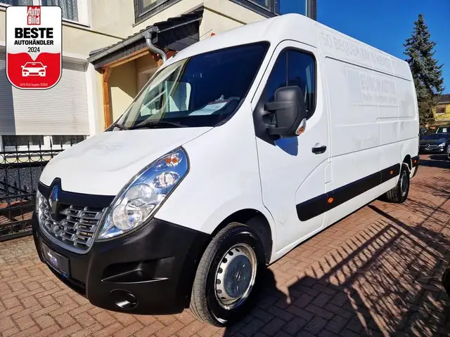 2019 Renault Master in White for sale