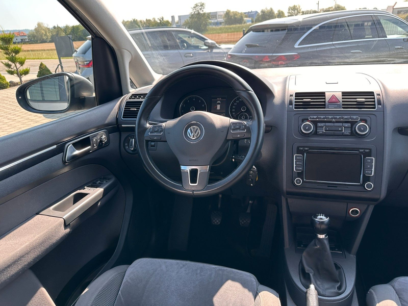 Volkswagen Touran 1.4 Highline 150PS*Kamera*Xenon*17Zoll* — photo 13