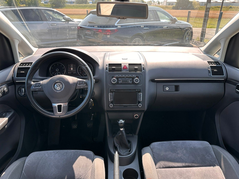 Volkswagen Touran 1.4 Highline 150PS*Kamera*Xenon*17Zoll* — photo 8