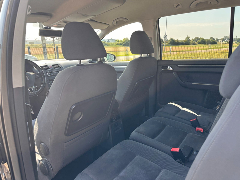 Volkswagen Touran 1.4 Highline 150PS*Kamera*Xenon*17Zoll* — photo 12