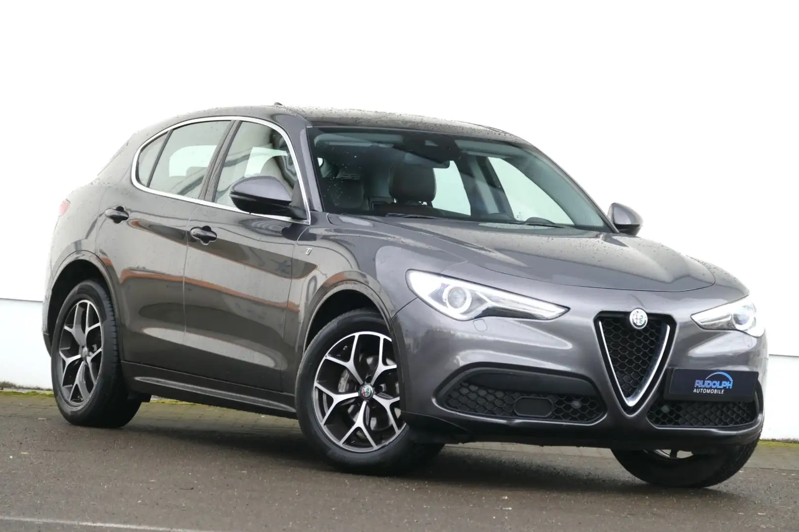 Alfa Romeo Stelvio Lusso Ti Q4 4x4 PANO ASSISTENZ GARANTIE Brun - 1
