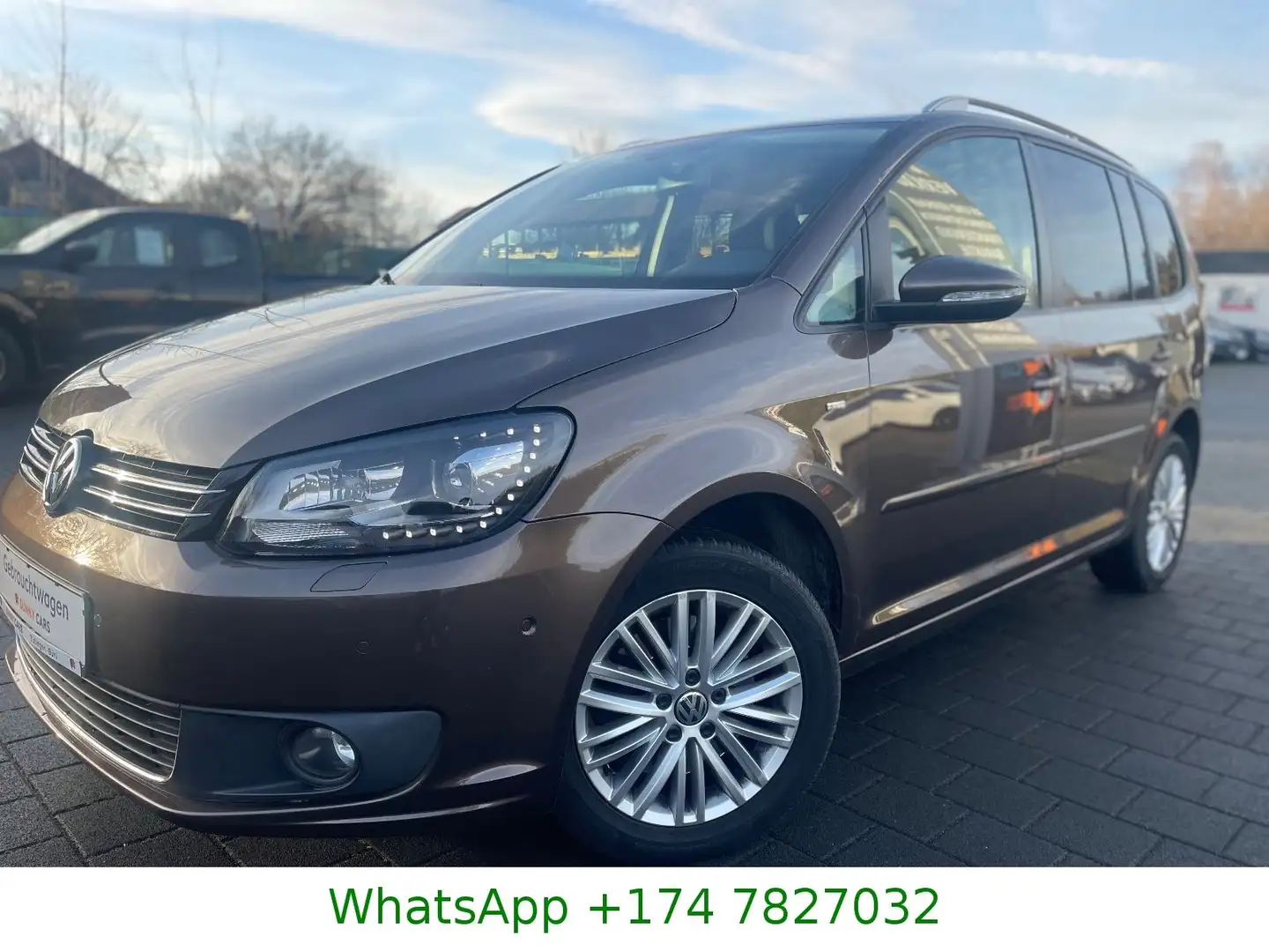 Volkswagen Touran Cup *DSG*NAVI*BI-XENON*MFL*BC*SHZ* Brun - 1