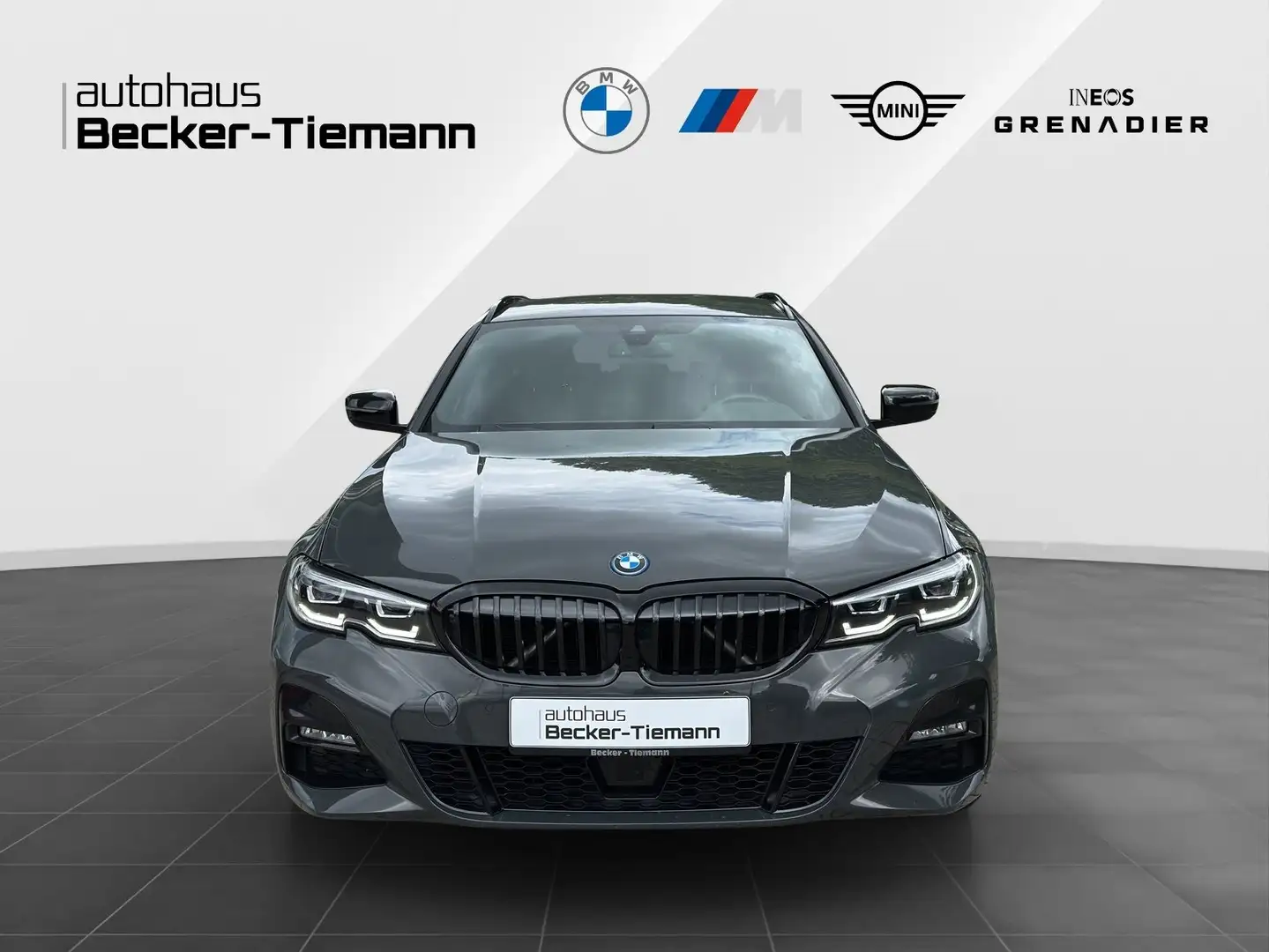 BMW 320 e xDrive Touring 19" / M Paket / AHK / DrivAss / D Gri - 2