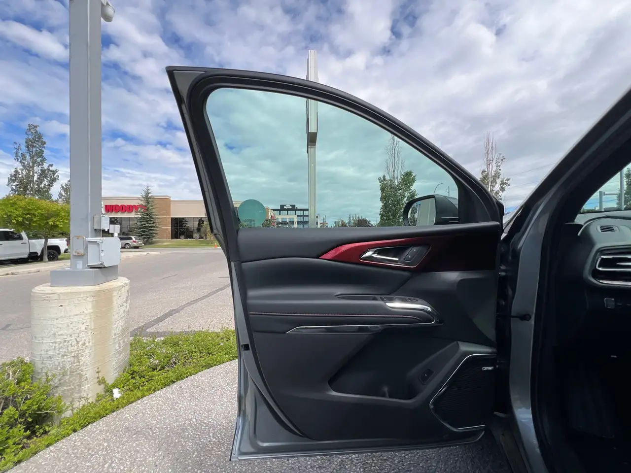 Chevrolet Traverse photo Chevrolet Traverse