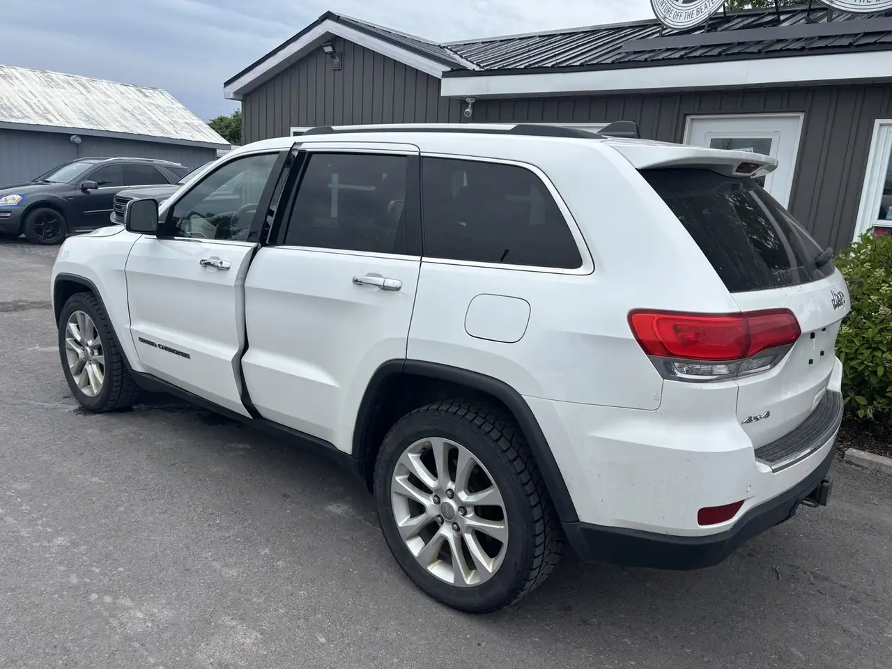 Jeep Grand Cherokee снимка Jeep Grand Cherokee
