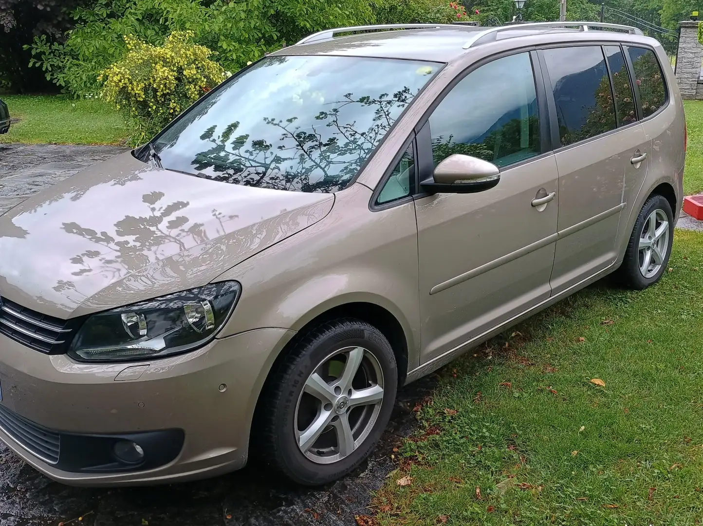 Volkswagen Touran VW Touran 1.6 TDI BM Confortline Life 5 posti - 1