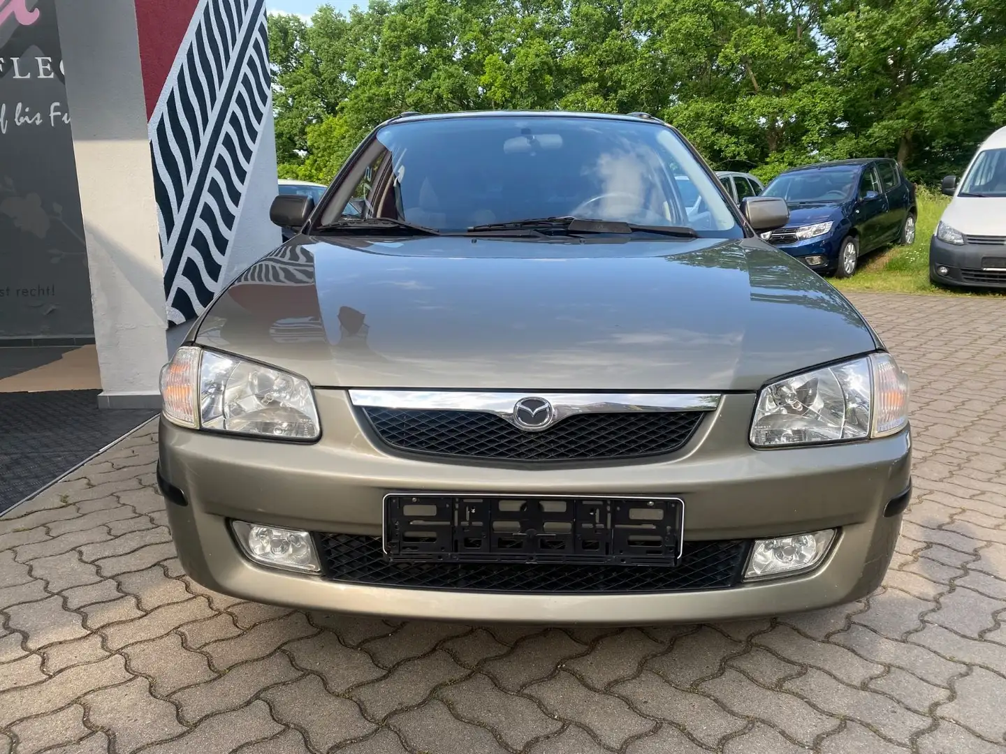 Mazda 323 Klima AHK elFH elSp Gris - 2