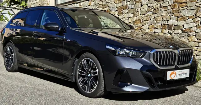 BMW 520 d Touring MHEV Aut.*M-Paket*Memory*Harman Kardon* Ansicht 2