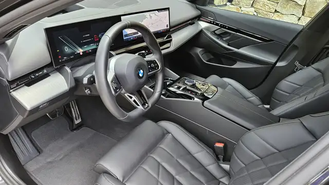 BMW 520 d Touring MHEV Aut.*M-Paket*Memory*Harman Kardon* Ansicht 21