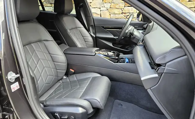 BMW 520 d Touring MHEV Aut.*M-Paket*Memory*Harman Kardon* Ansicht 14
