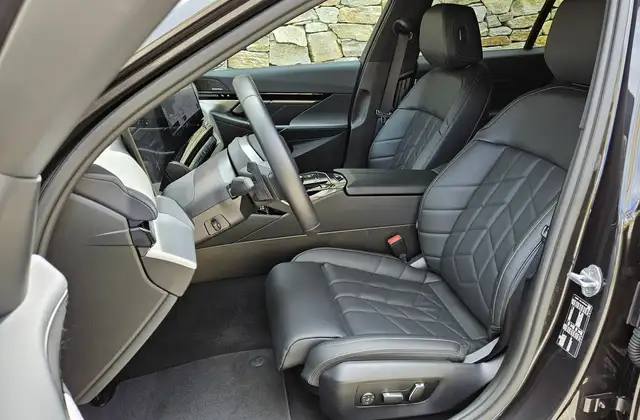 BMW 520 d Touring MHEV Aut.*M-Paket*Memory*Harman Kardon* Ansicht 18