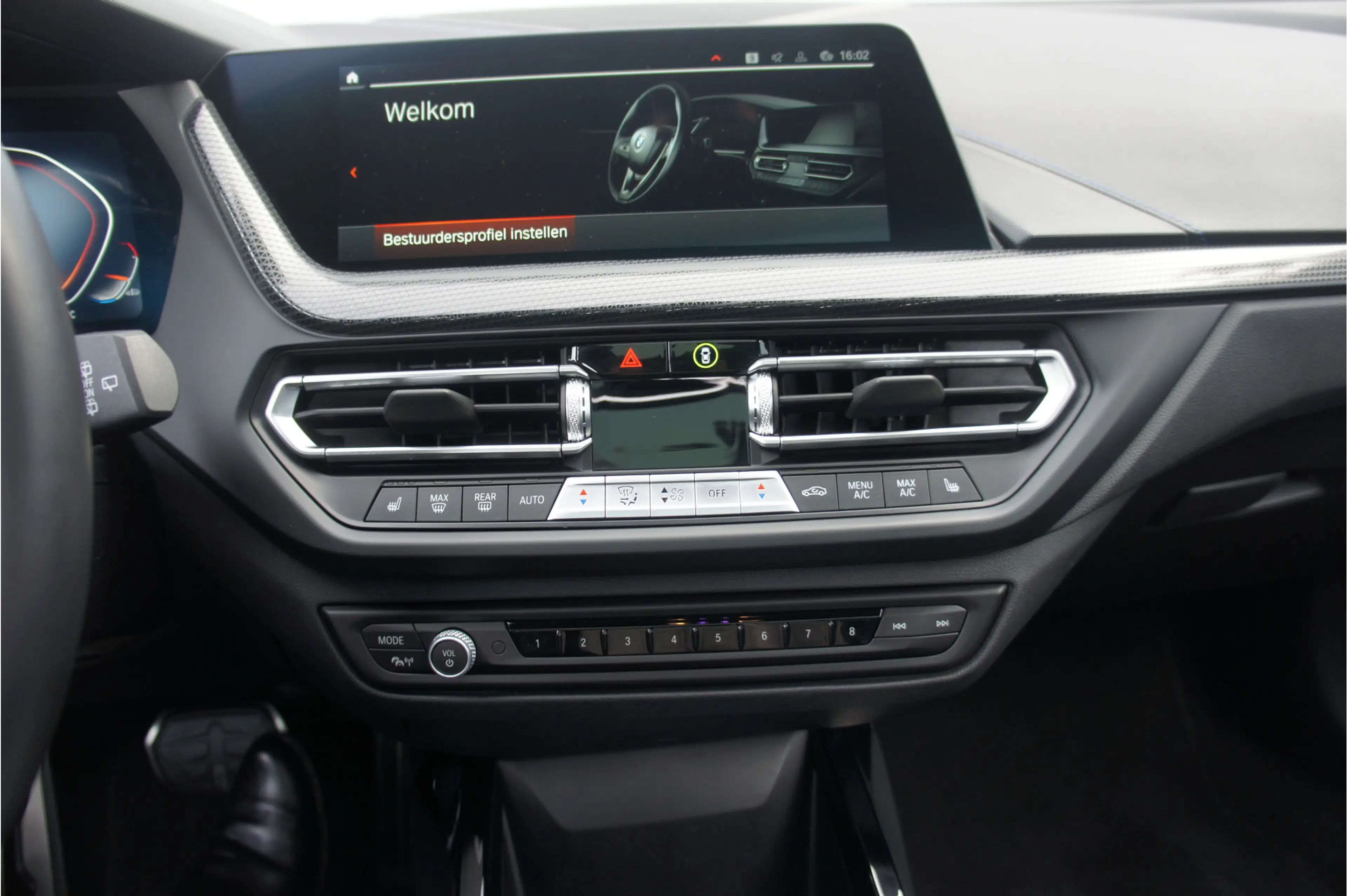 BMW 118 1-serie 118i M sport, Panoramadak, — photo 16