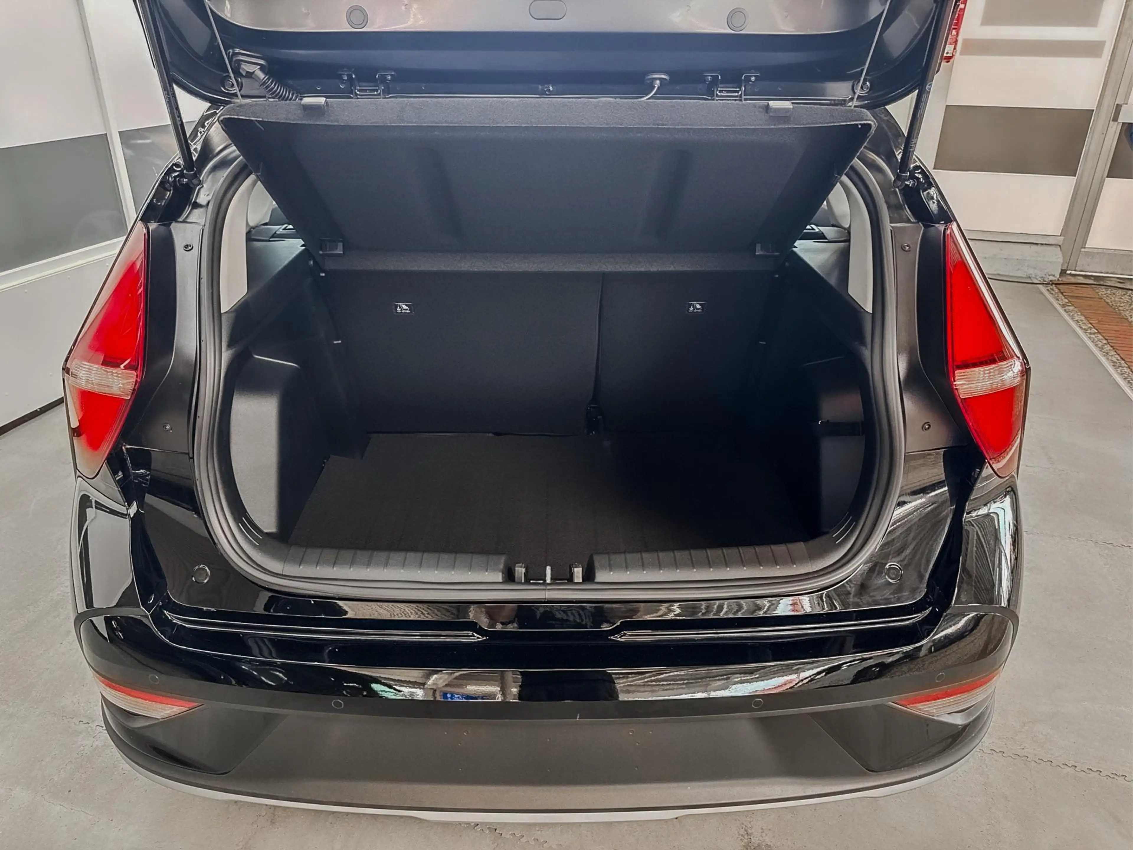 Hyundai BAYON COMFORT SHZ LED NAVI RFK PDC TEMPOMAT 1.2 MPI 5... — photo 5