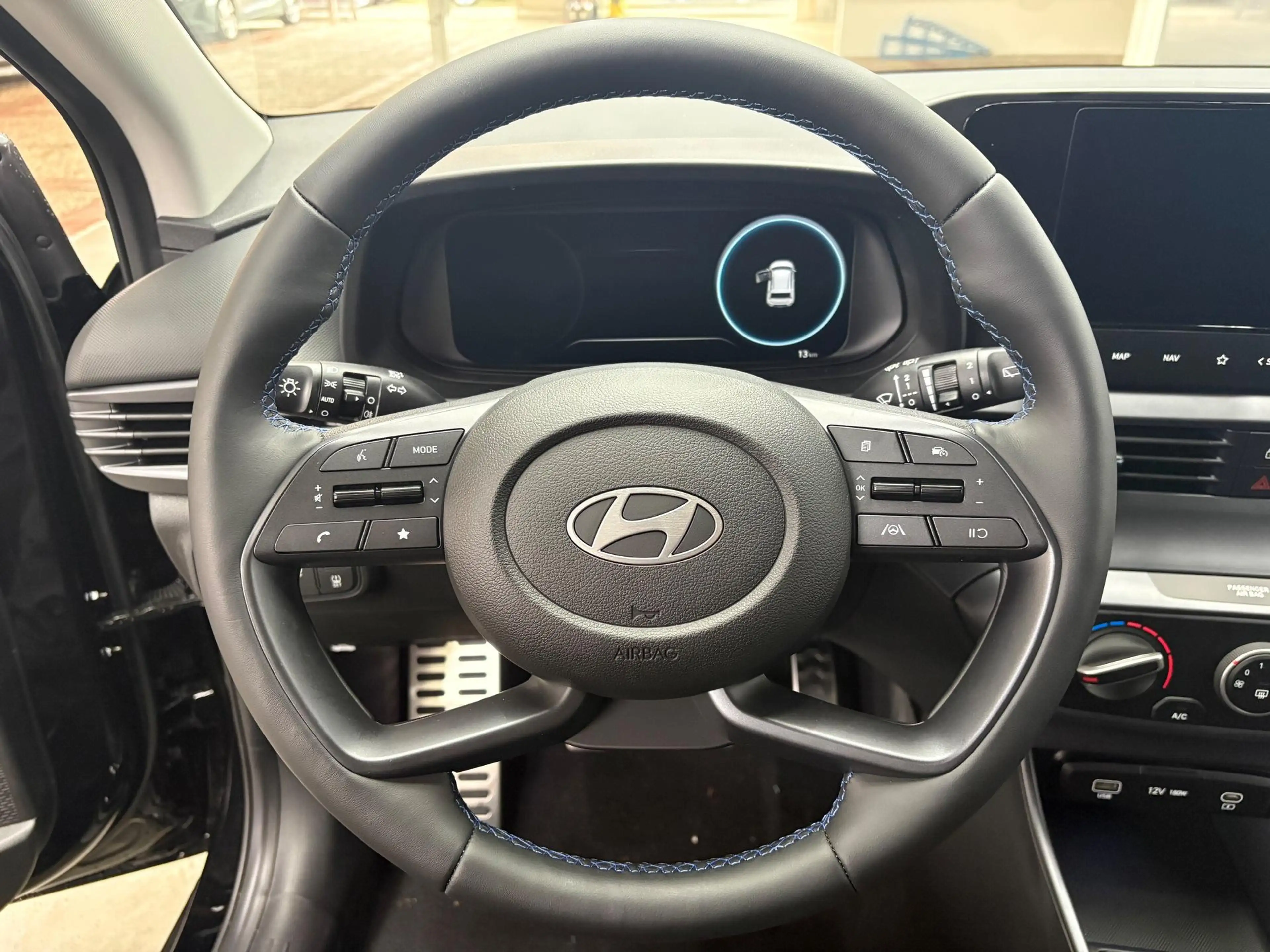 Hyundai BAYON COMFORT SHZ LED NAVI RFK PDC TEMPOMAT 1.2 MPI 5... — photo 11
