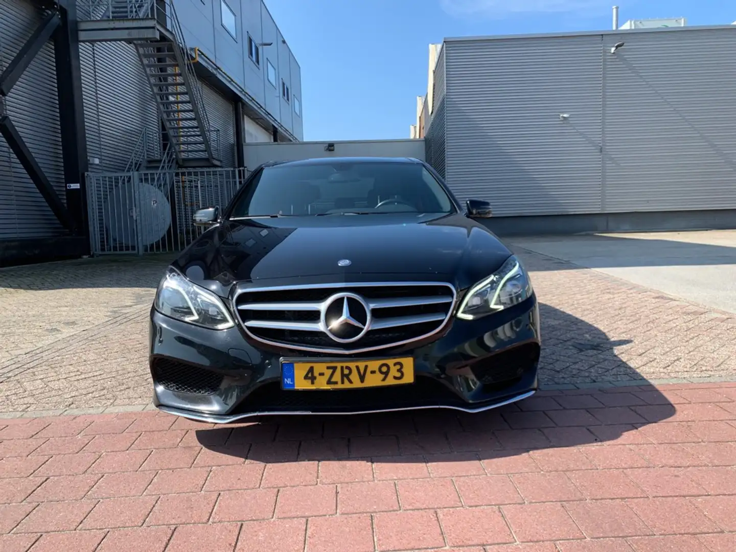 Mercedes-Benz E 350 BT.4M.PresAvant. Zwart - 2