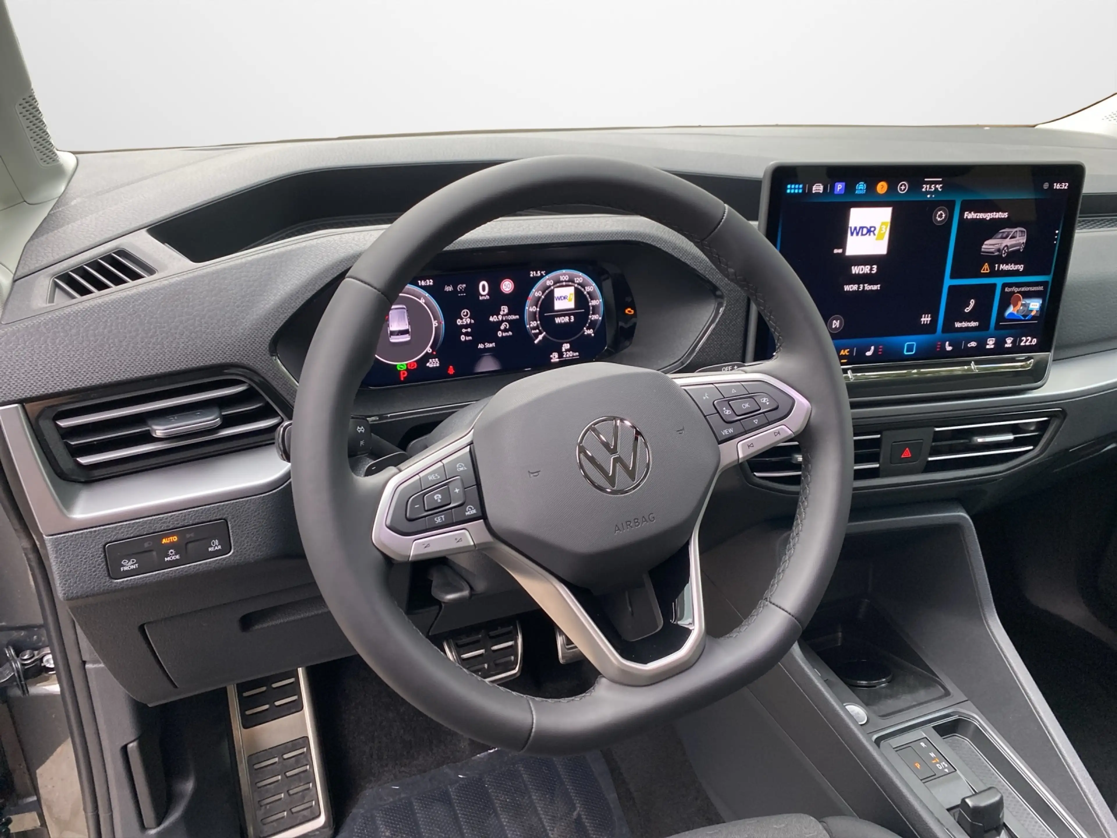 Volkswagen Caddy Life 2.0 TDI DSG Edition — photo 9