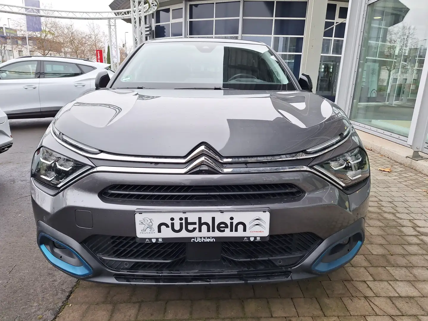 Citroen C4 ë- Shine Grey - 2