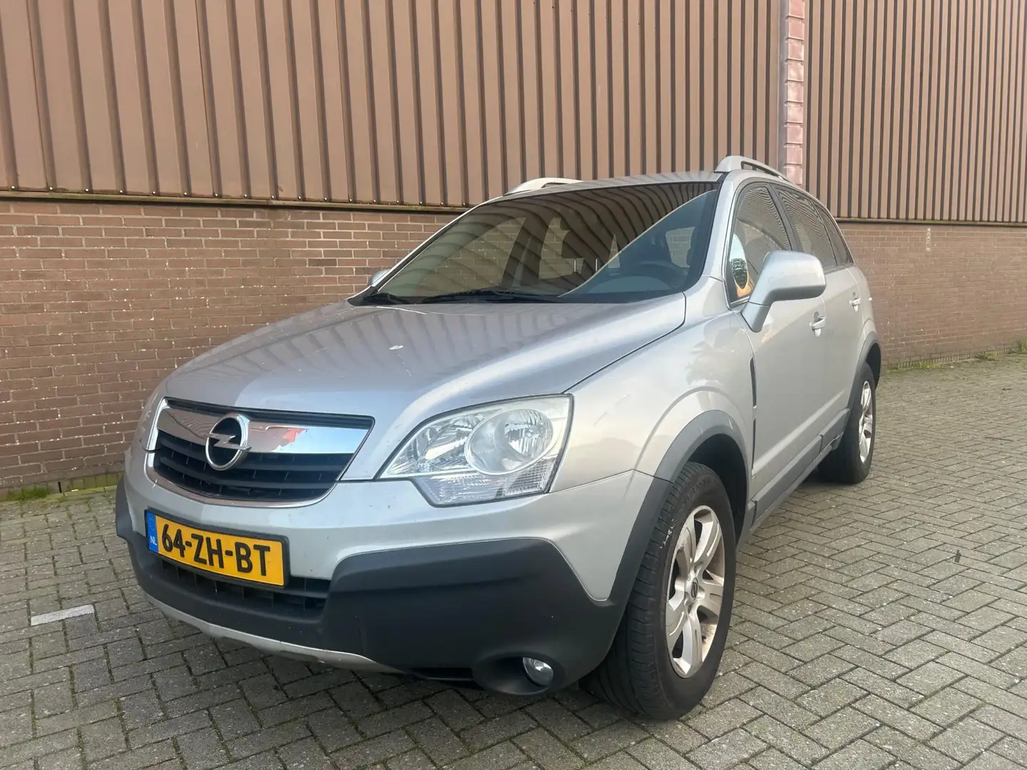 Opel Antara 2.4-16V Enjoy BTW 21% 4x4 Trekhaak Stoelverw. Grey - 1
