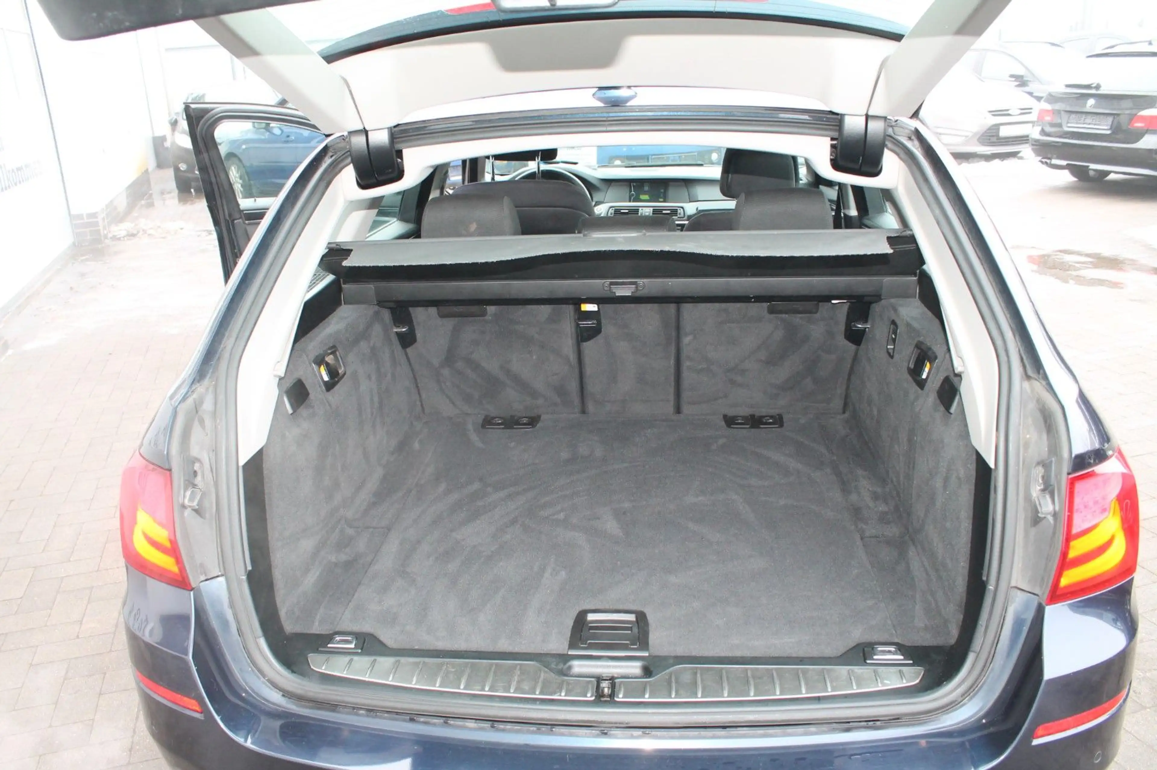 BMW 523 5 Touring 523 i — photo 9