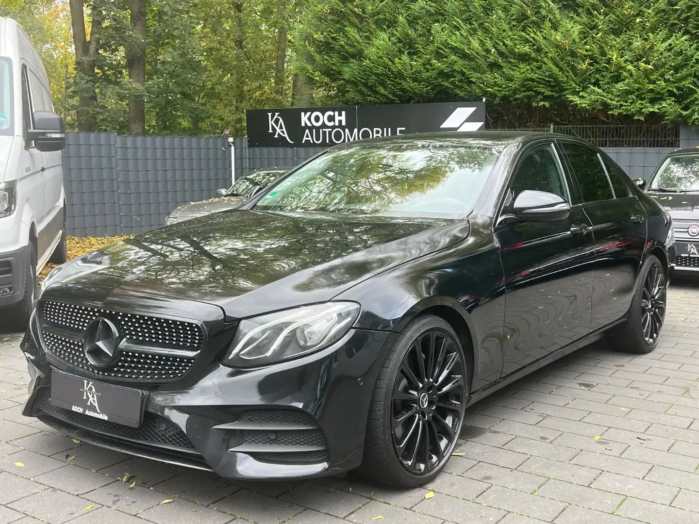 Mercedes-Benz E 350 d Digital Cockpit | Widescreen | Burmester Noir - 2