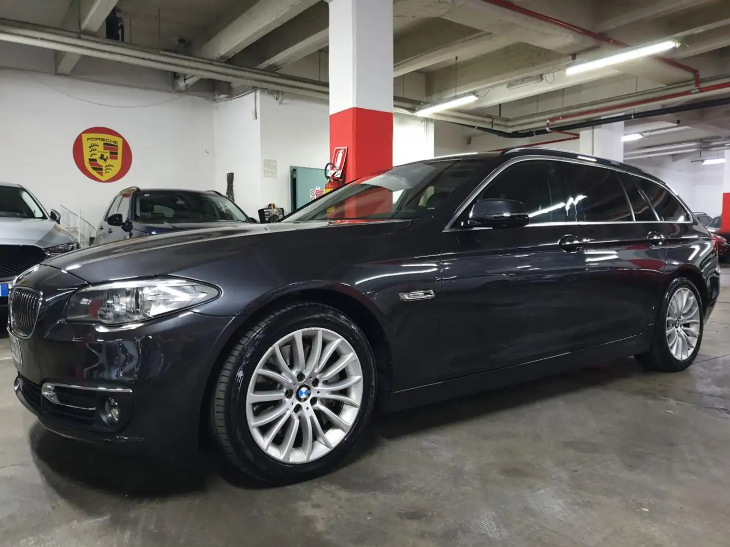 BMW 525 DIESEL X-DRIVE TOURING LUXURY+CERCHI18'+PELLE Nero - 1