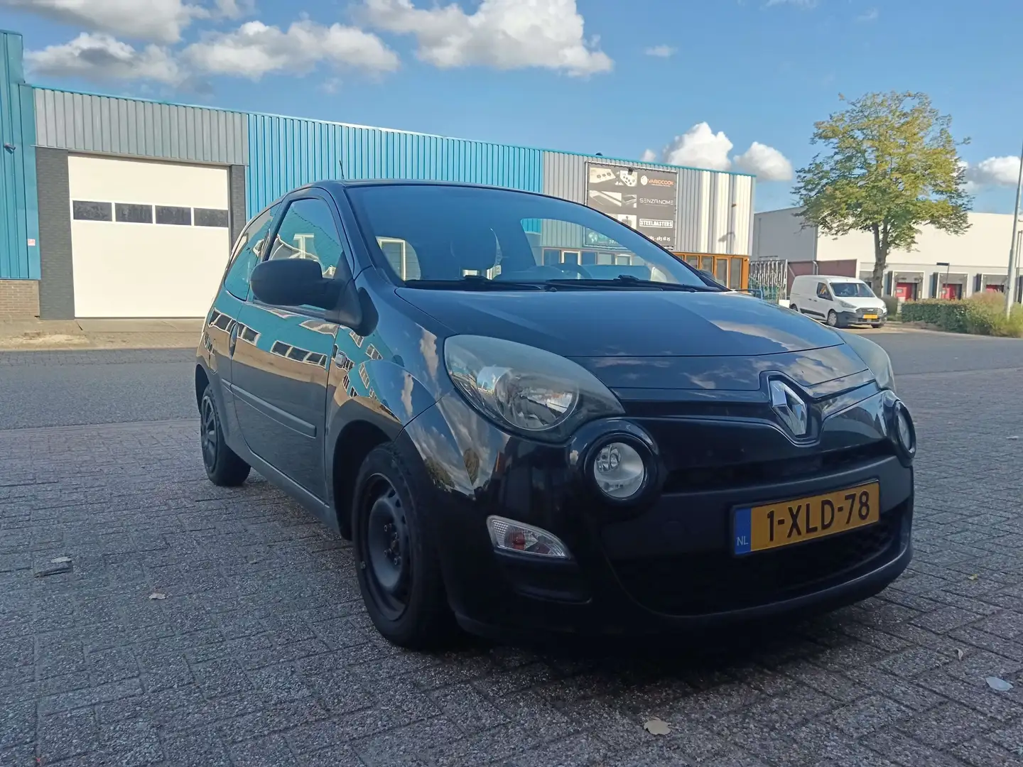 Renault Twingo 1.2 16V Parisienne Zwart - 2